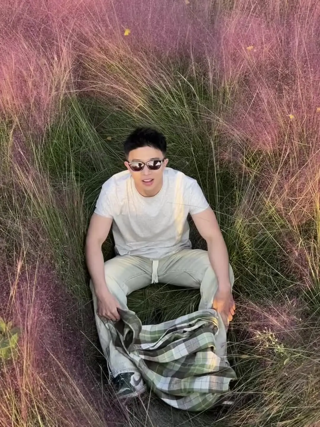 这个季节都快去拍，不是我压的