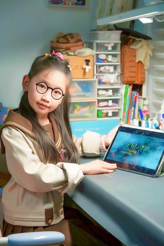 小学生怎么都喜欢看这个短剧啊！我的天老爷❕