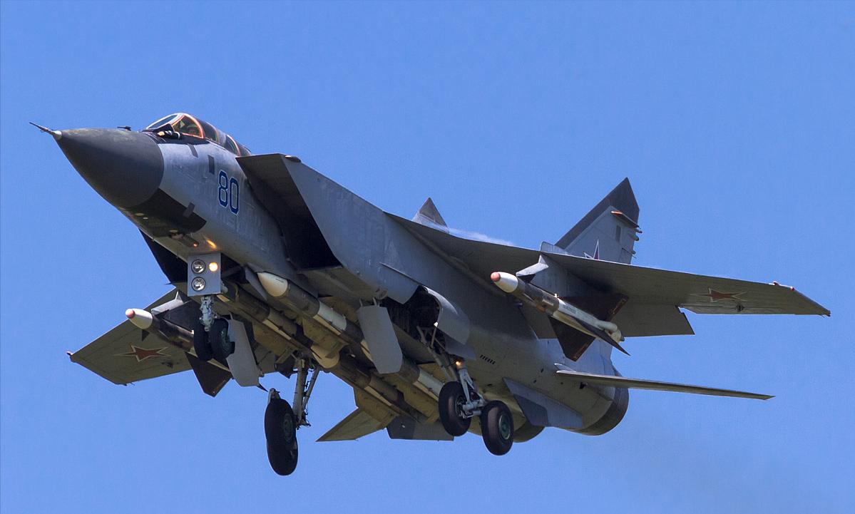 乌克兰军情局又白送俄罗斯300万美元！乌克兰军情局竟然敢去劫持俄罗斯空天军米格3