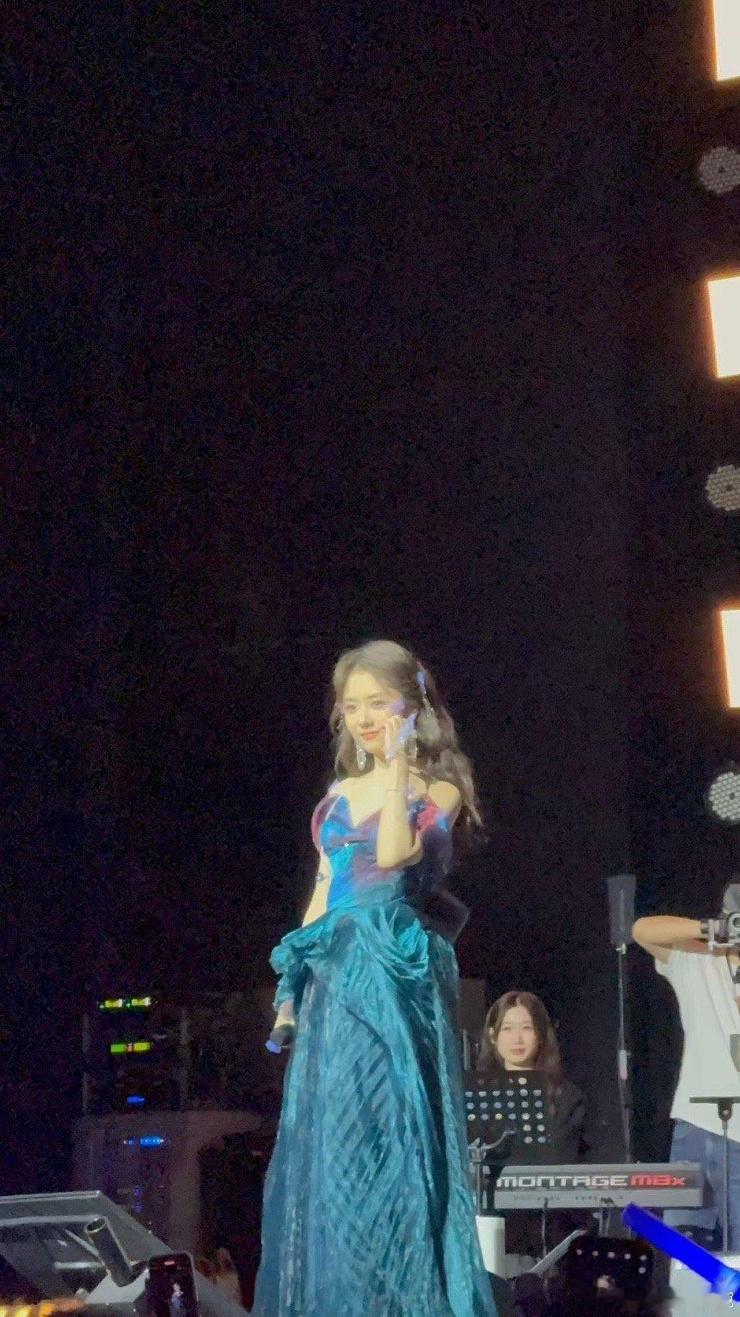 谭松韵清唱逍遥OST 宇宙第一业余歌手谭松韵开唱啦🎤！见面会清唱《逍遥》OST