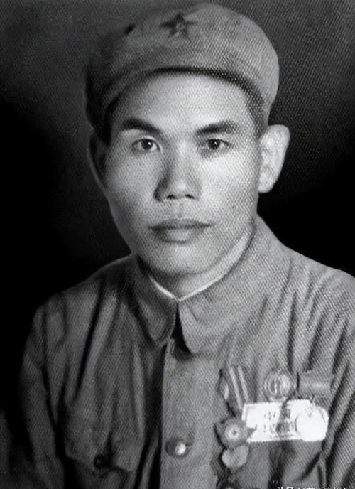 1955 年全军授衔，四野资深旅长王化一，得知授予少校军衔后，苦笑一声，对组织干