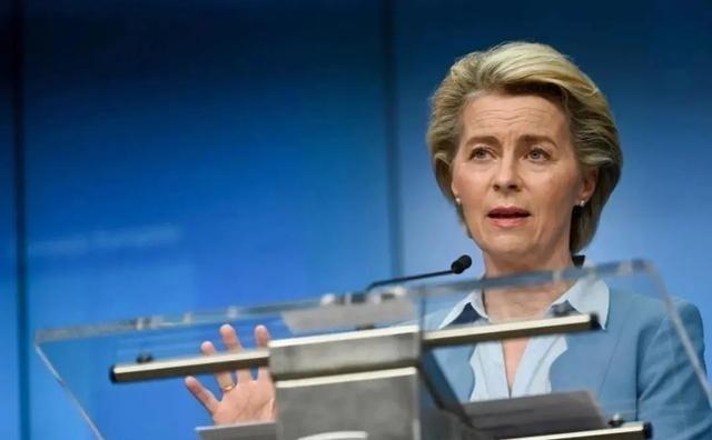 疯了！达沃斯惊现“抢钱式互撕”，冯德莱恩硬刚美俄引爆全球达沃斯论坛直接变成“神仙