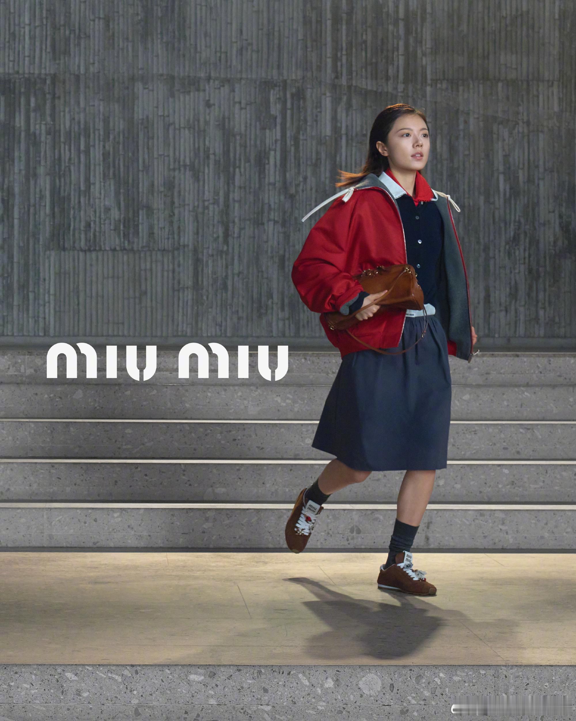 赵今麦MiuMiu最新大片 