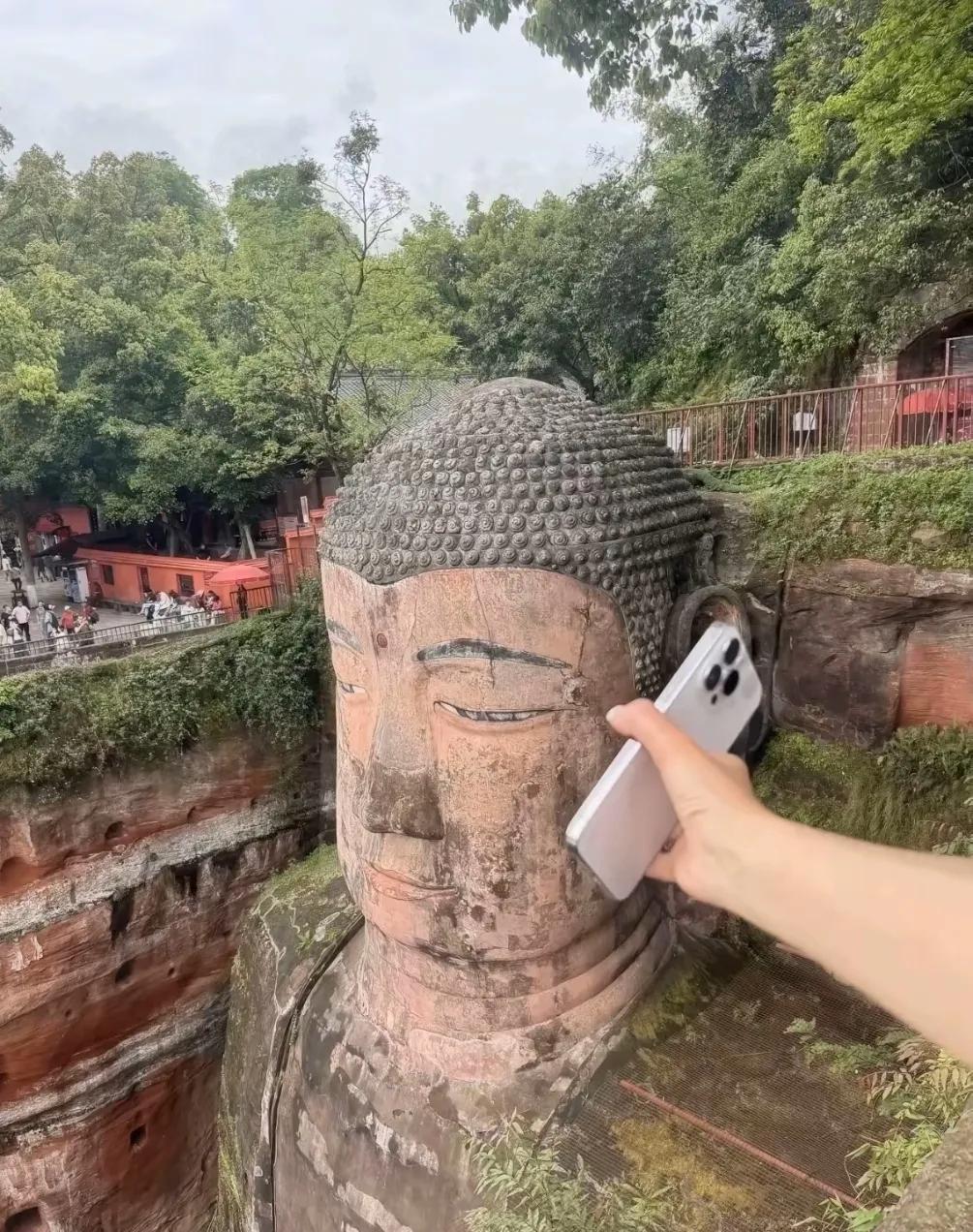 喂！快来避暑