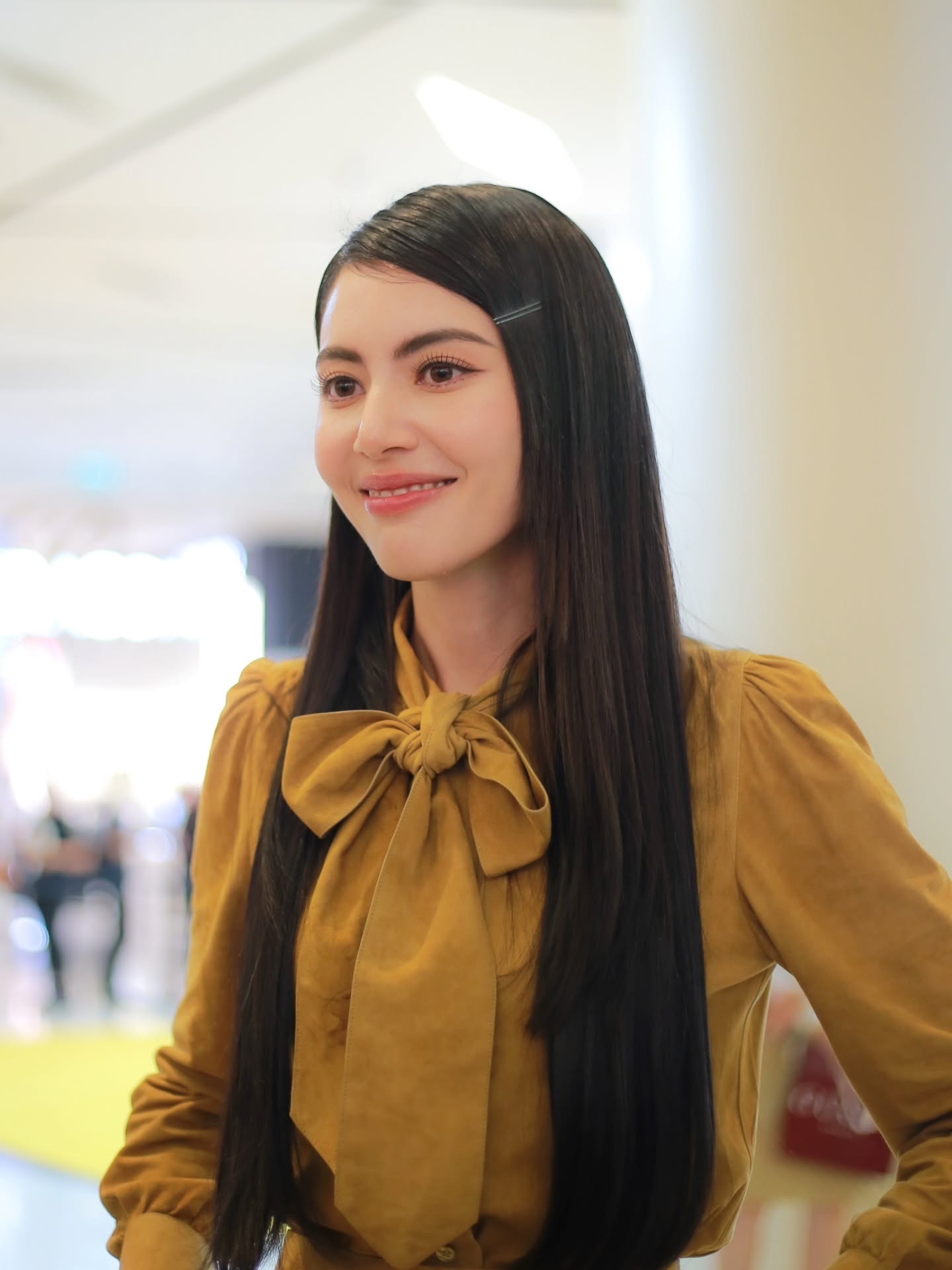 Mai Davika 