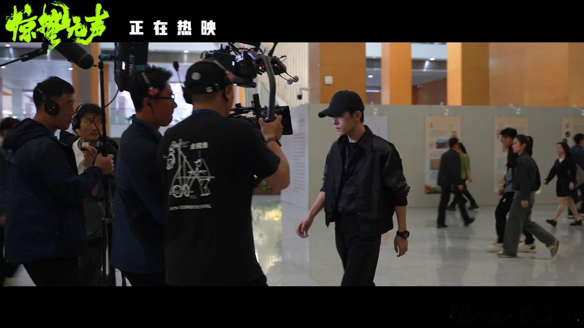 网友惊呼在惊蛰无声里看到他家 烟火气的取景太加分！《惊蛰无声》把日常街景拍成大片