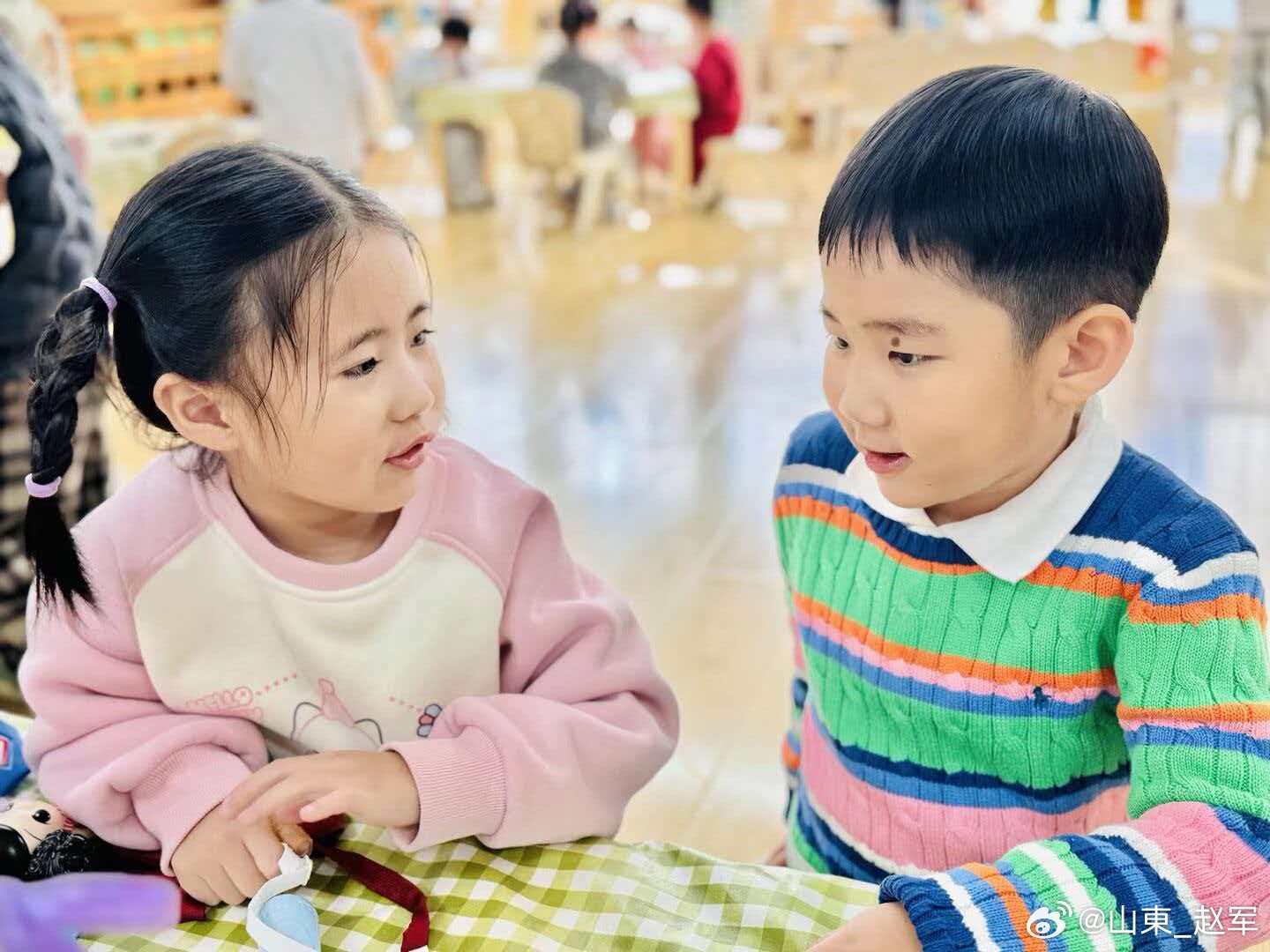 所遇之人皆是你自己生命中出现的一切人都是你内在的投射这个世界上你遇到的每一个人都