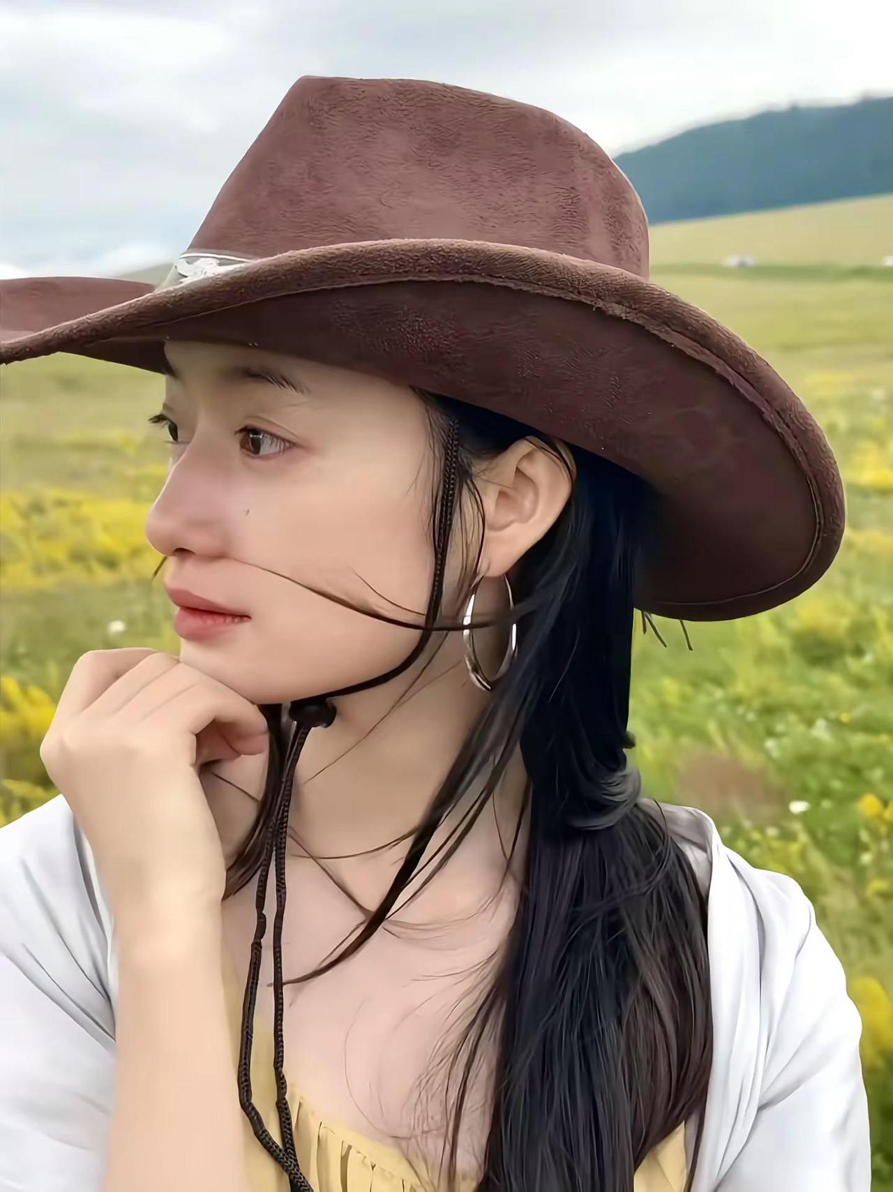 万事祛魅 平静是最好的感知力.郭晓婷