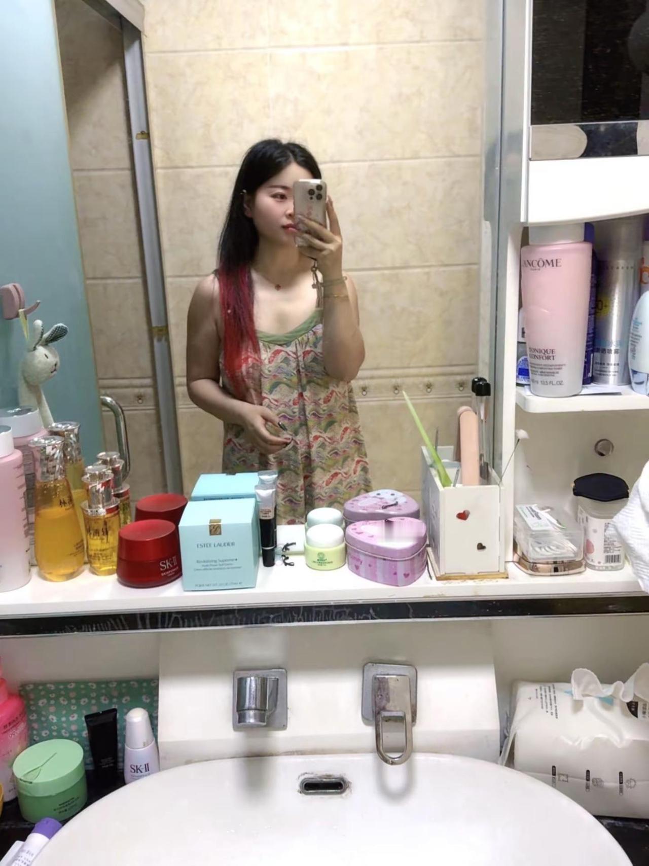 、夏天贪睡，醒了贪酒🙊
