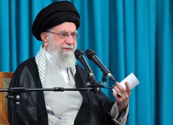 以色列打巴勒斯坦，没人帮。以色列打黎巴嫩，没人帮。以色列打胡塞，没人帮。以色列打