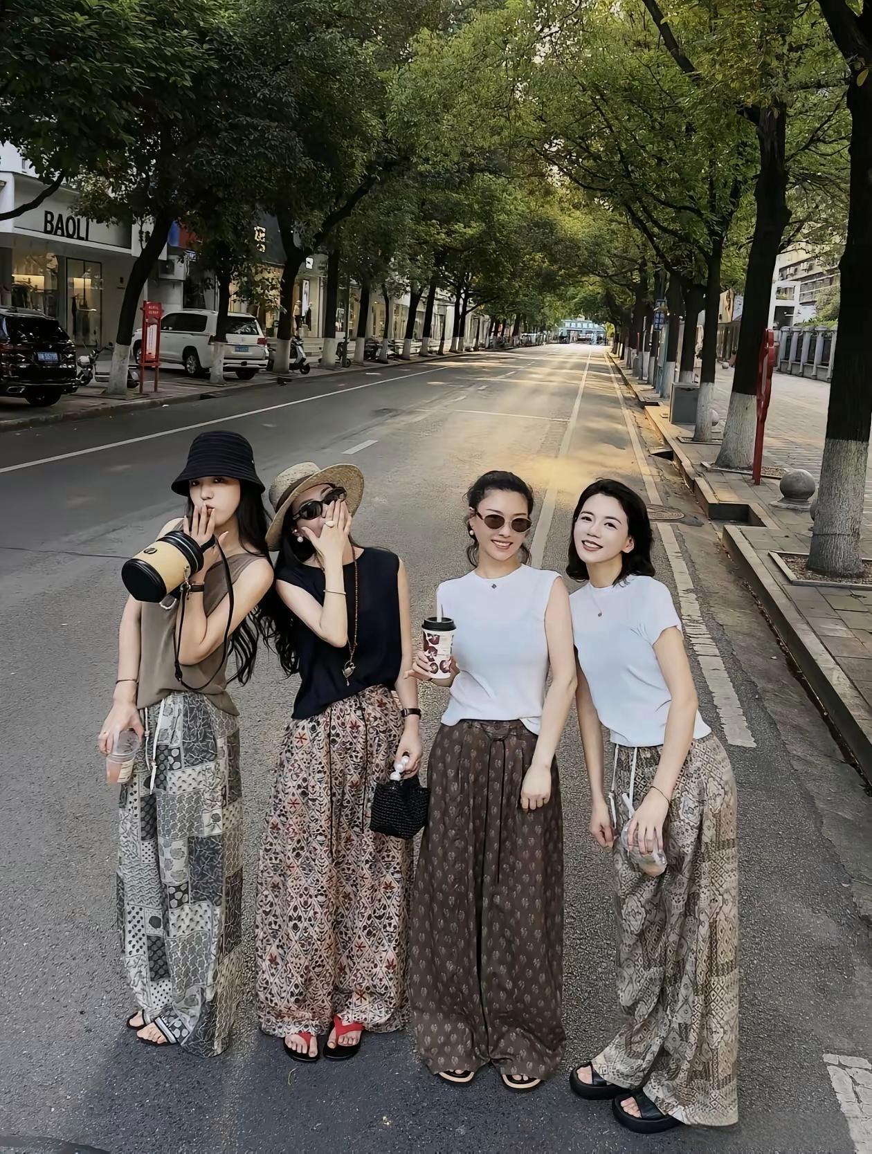 最近流行的奶奶裤