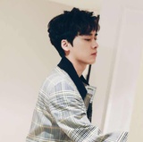 吴韧爱逛娱乐