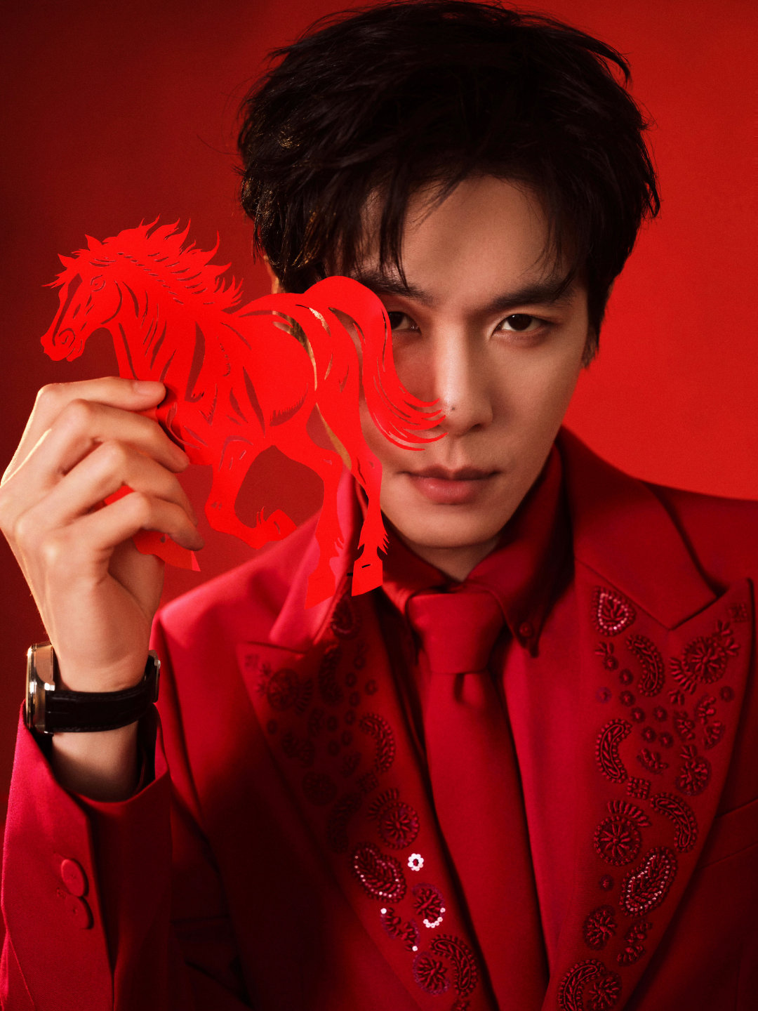 张若昀两次春晚节目收视第一 断层领跑！从过往舞台到今年西安分会场，他的节目总能引