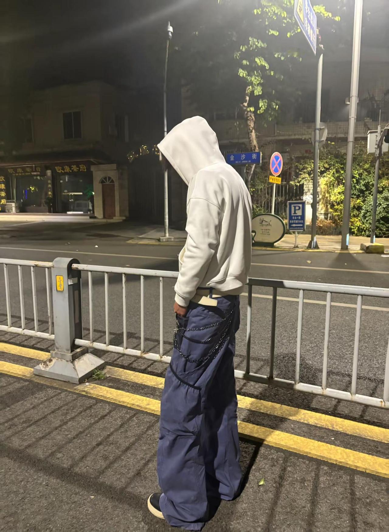 穿自己想穿的做自己该做的vibe vibe氛围