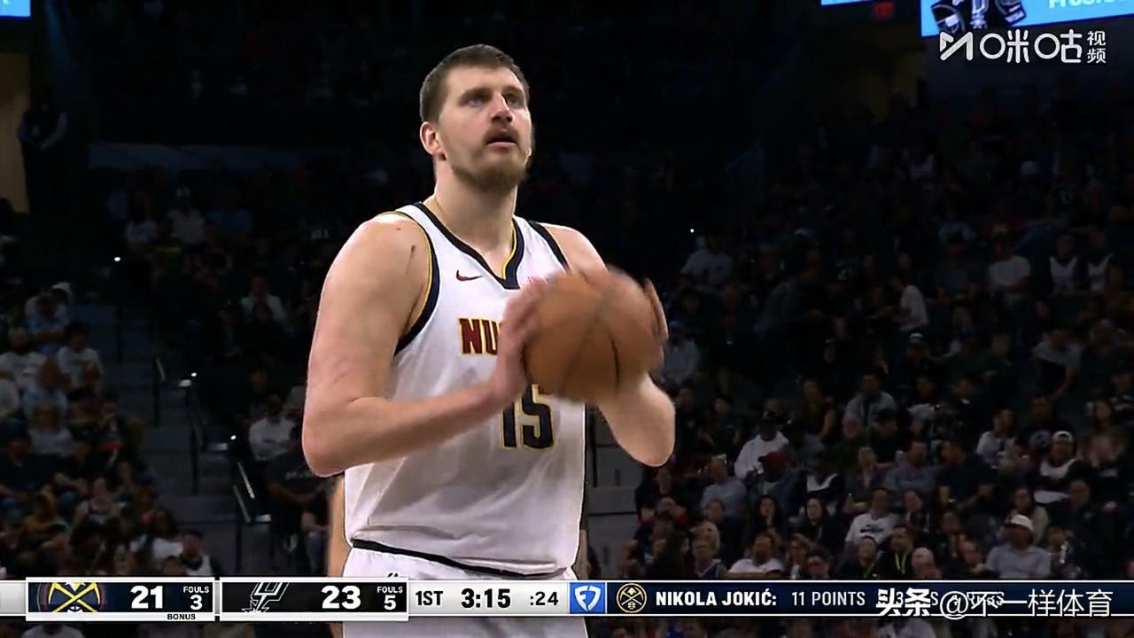 约基奇三双31+20+12，穆雷39分，掘金队20分大逆转136-131终结马刺