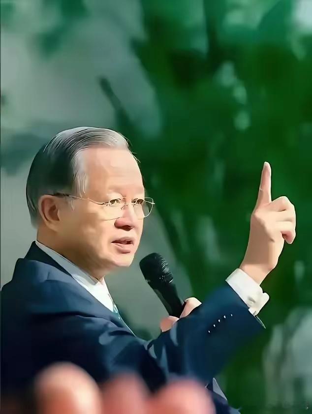 普通人想发财，这 15个行业可以做：第一：收废品，可以做。第二：早餐店，可以做。