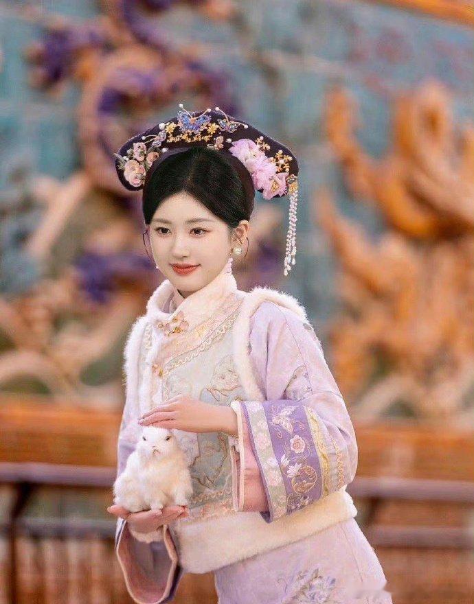 就这样水灵灵的不让拍清宫剧，我只能反复观看甄嬛传和金枝欲孽 