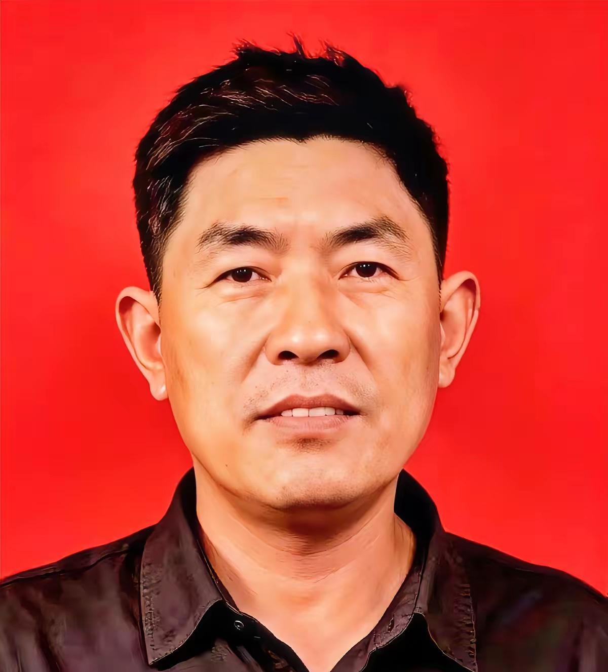 一刀砍碎十几万生计！青岛渔民硬核抉择，看懂什么才是中国人骨子里的大义

一句干脆