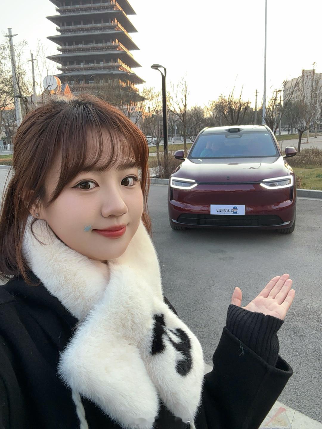 肉丸日记📔 黄河边的全新问界M7大v聊车全新问界m7