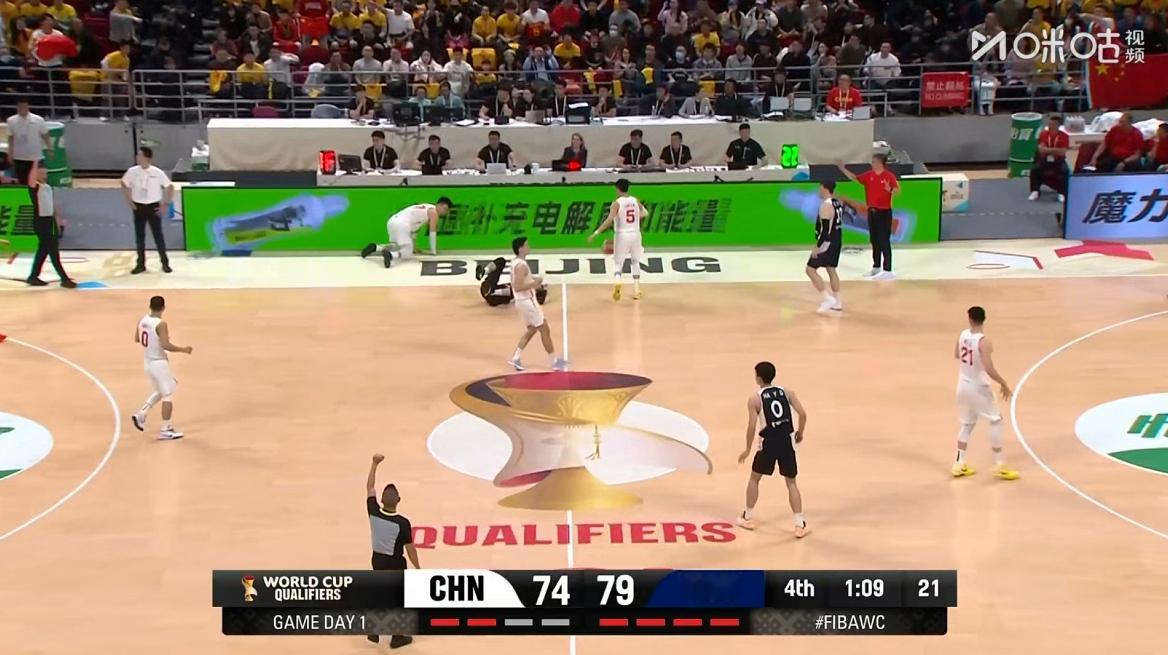 张镇麟连续两个三分，分差仅剩5分，还有奇迹发生吗？中国男篮vs韩国男篮