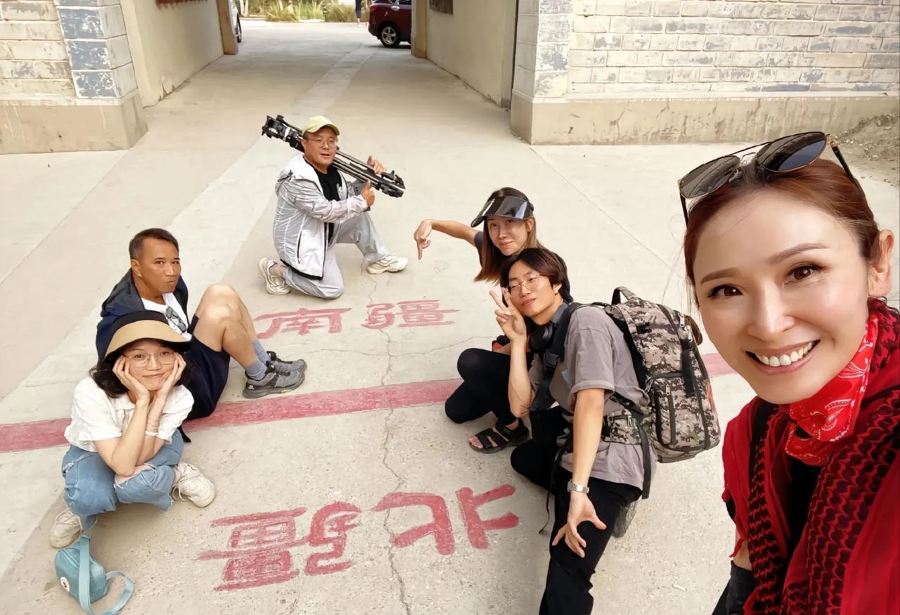 看看新疆孩子们纯朴阳光的笑容，《无穷之路》3要来了，比较期待[呲牙]