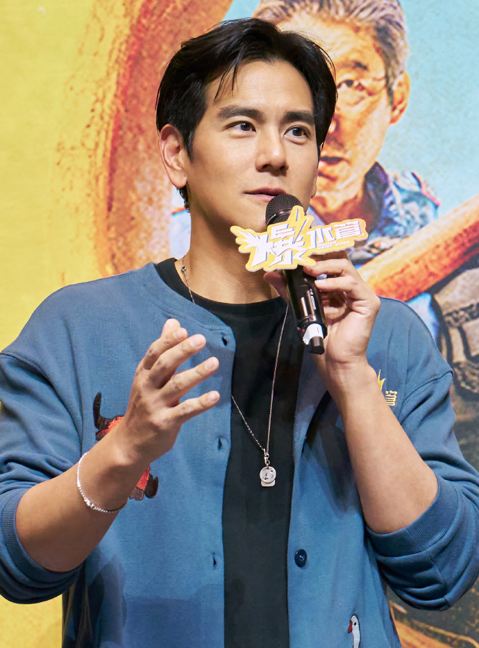 胡歌有女儿后彭于晏终于急了 彭于晏这么多年过去感觉没啥变化，一直肉眼可见的硬帅状