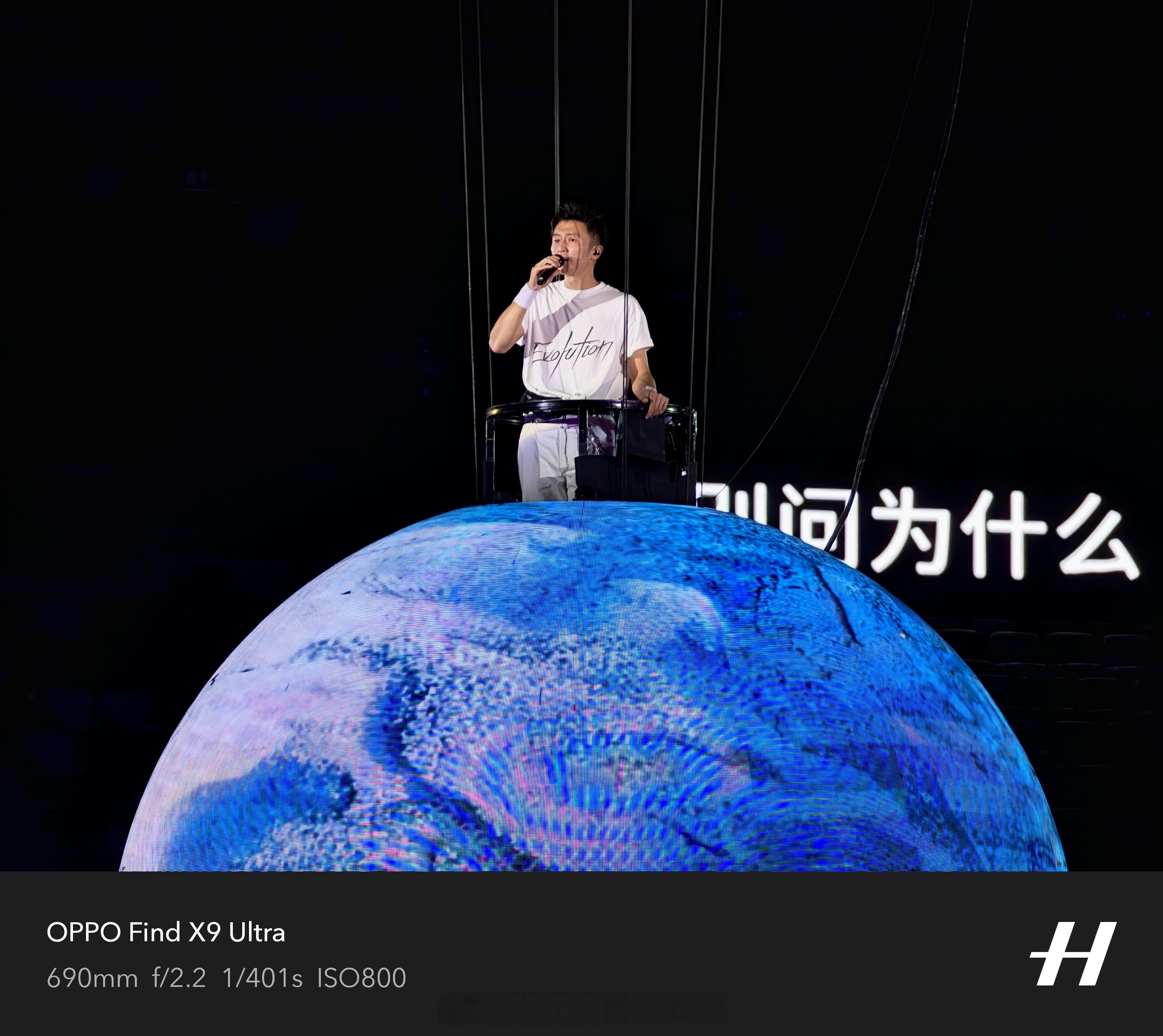 广州场没看到的『上球』，这次看到啦！！！！！谢霆锋谢霆锋鸟巢顶级号召力 北京·鸟