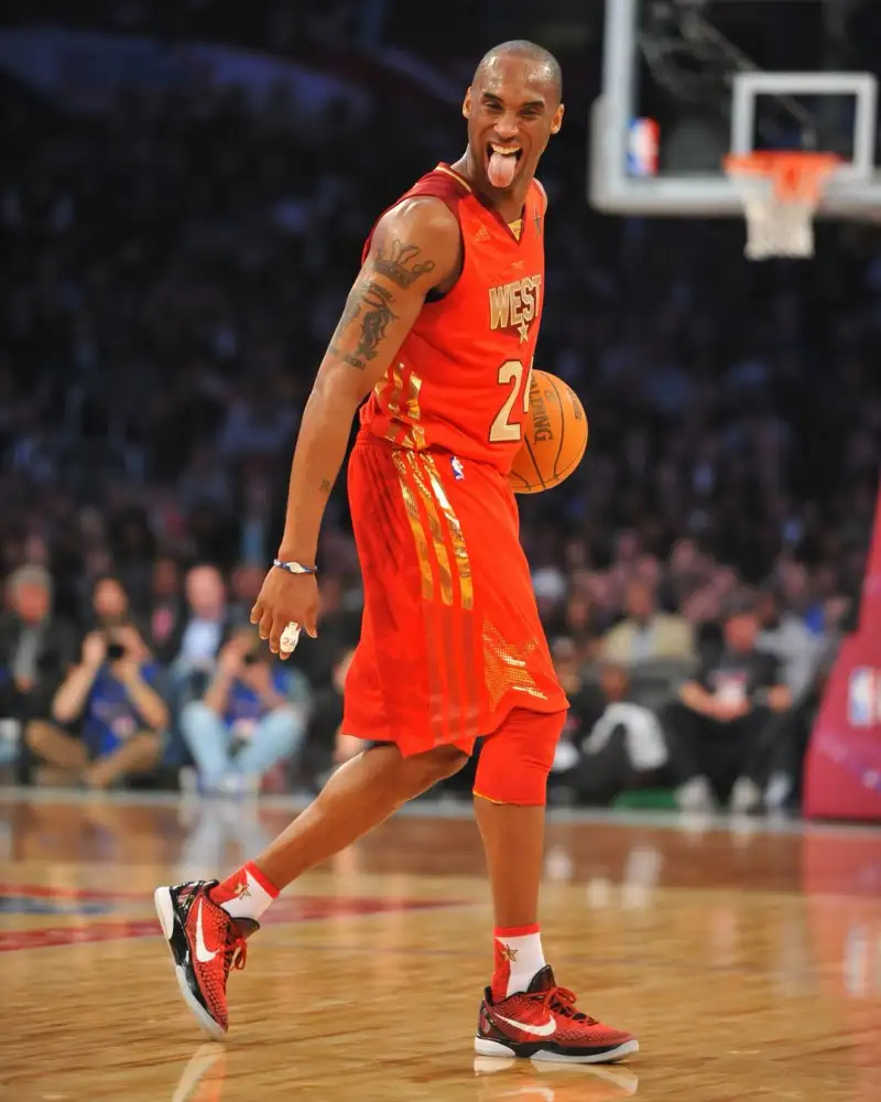 【🏀传奇时刻｜科比：全明星MVP的荣耀🏆】时光倒流到15年前，2011年2月