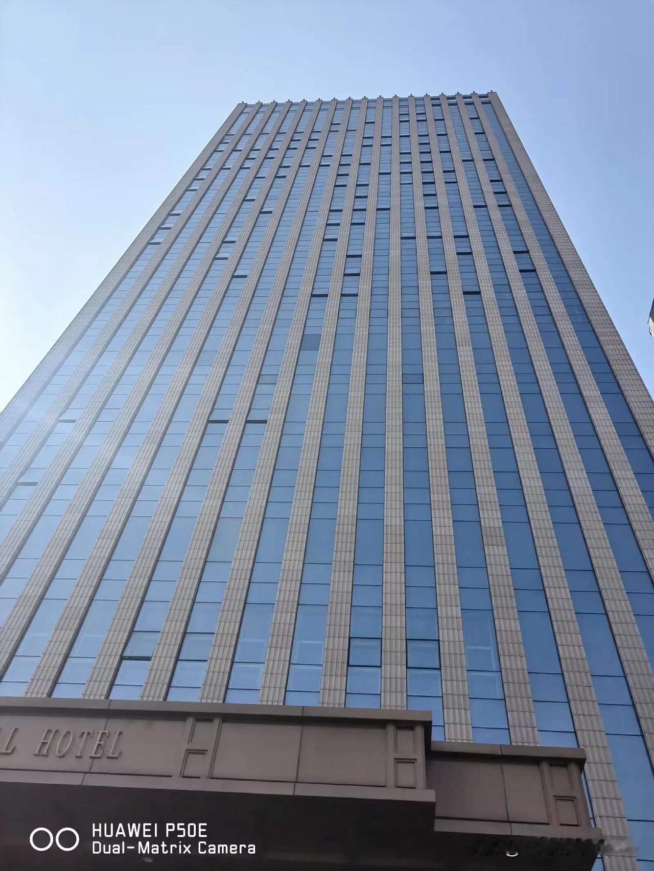 我想问一下山西大同的朋友们，大同的魏都国际酒店在大同是几档的酒店？
      