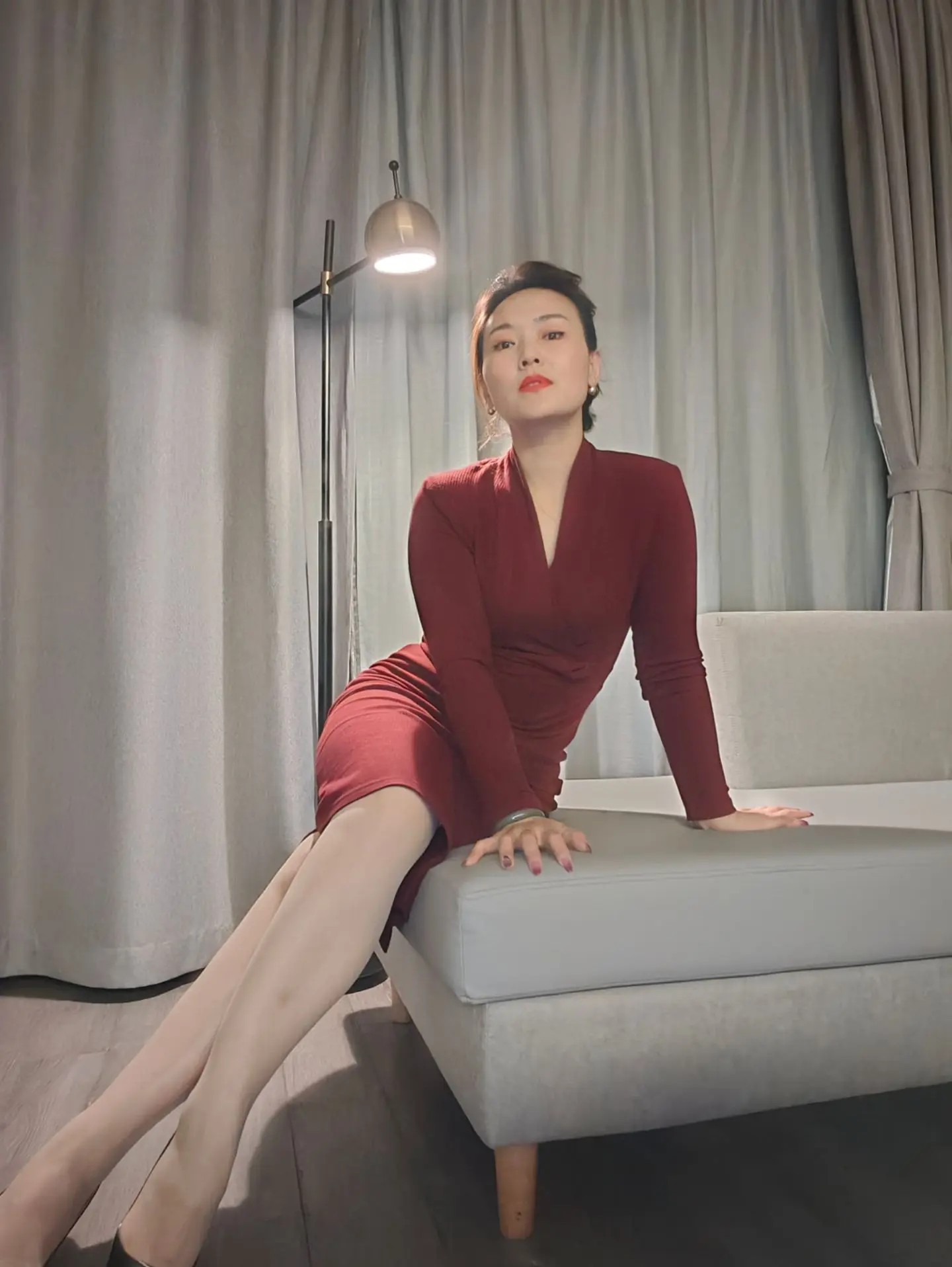 女人40 女人味穿搭 女人味 大长腿 精致优雅