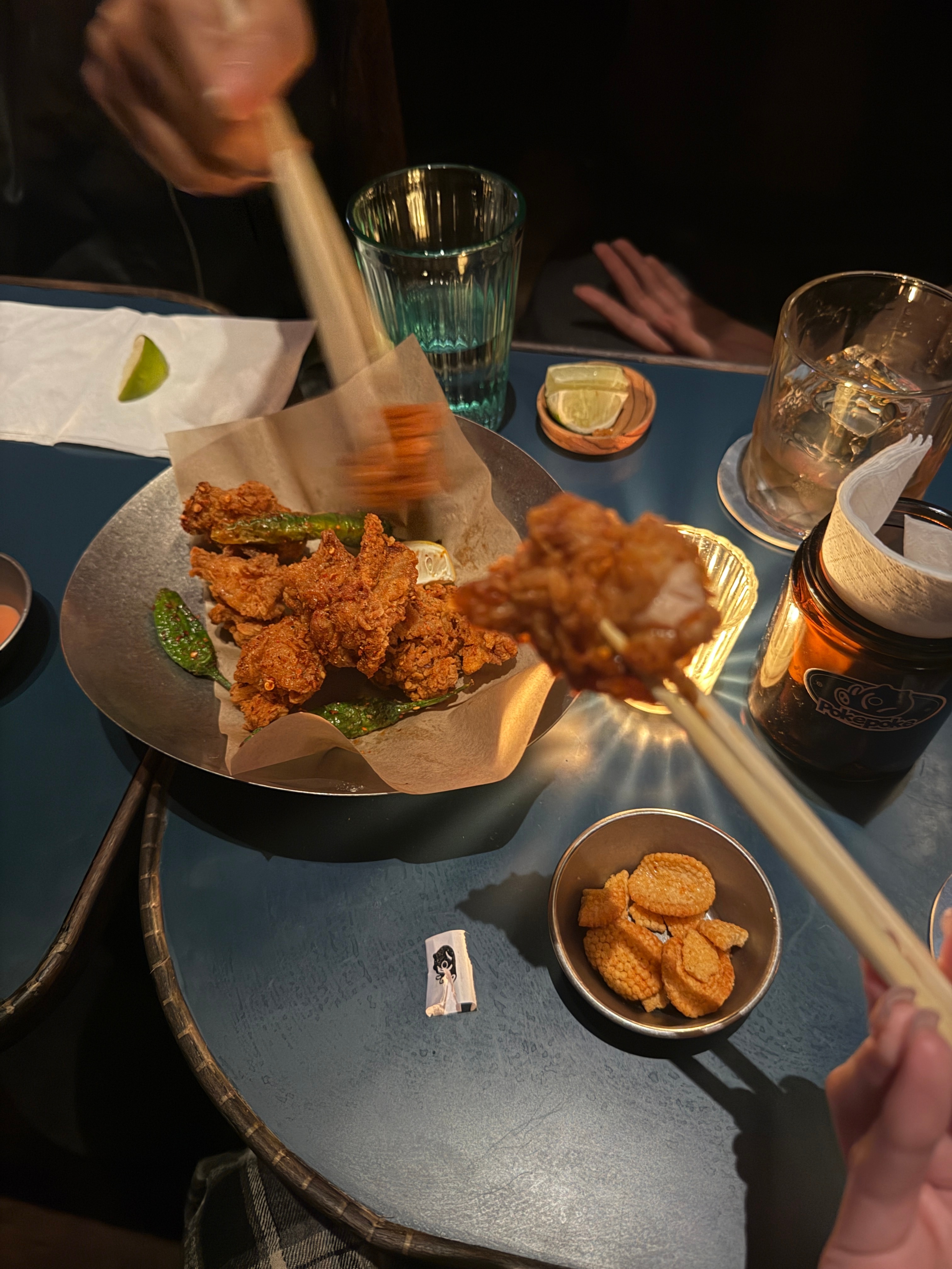 姐又发现一家好喝的酒吧pokepoke （比上一家差点）上次推荐朋友的那个清吧s