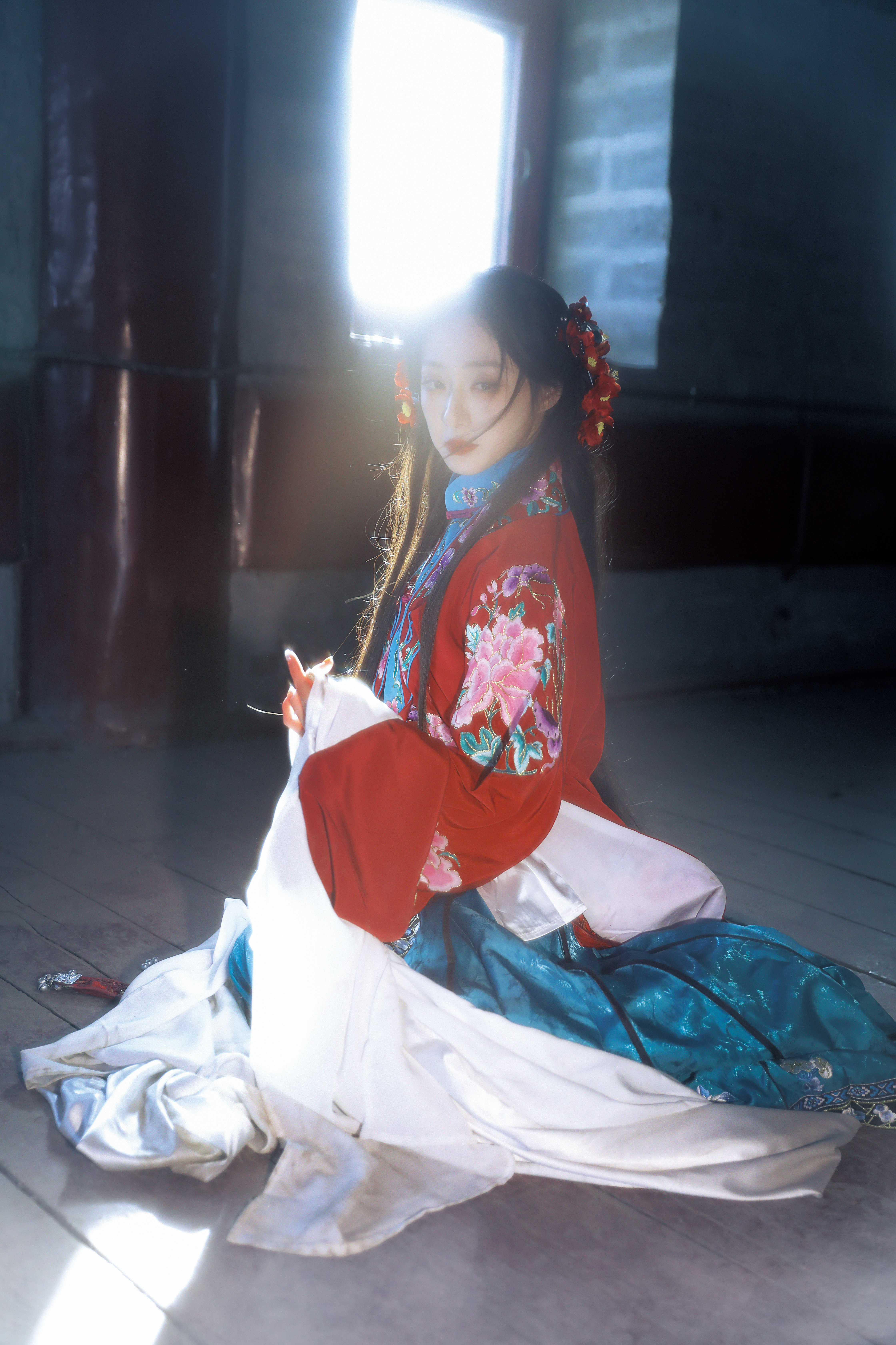 胡连馨   在复制粘贴的时代，你是手写的诗