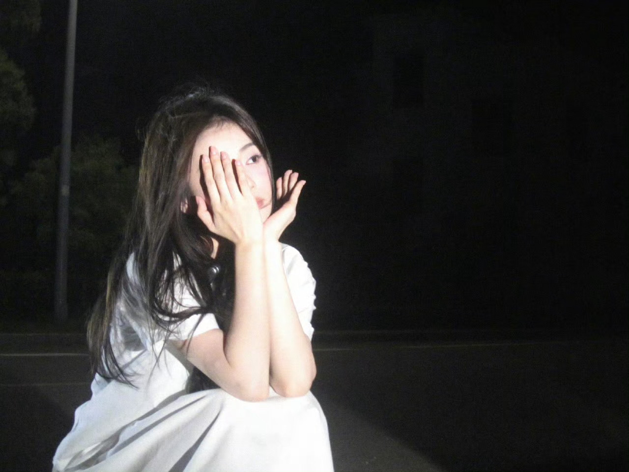 白鹿营业啦，今天是清冷学姐白鹿[打call][打call][打call]白鹿临江