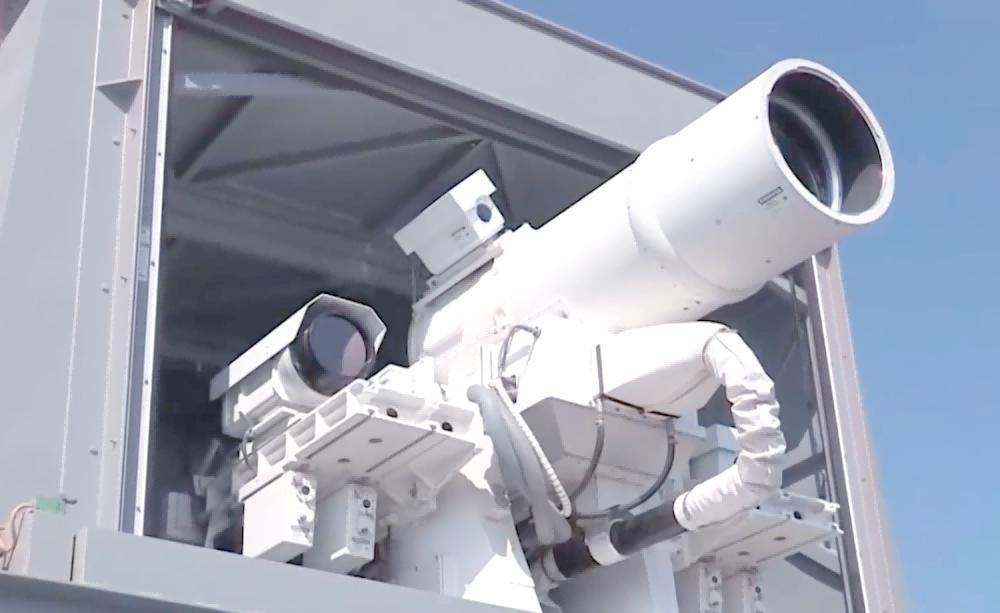 一发就能瘫痪整个美国？美专家要求中国，立即停止使用这个武器？
 
电磁脉冲武器正