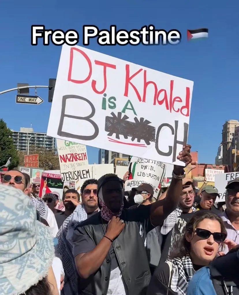 最近，巴以新一轮冲突造成的伤亡人数持续增加，全球各地的网友纷纷为巴勒斯坦发声，谴