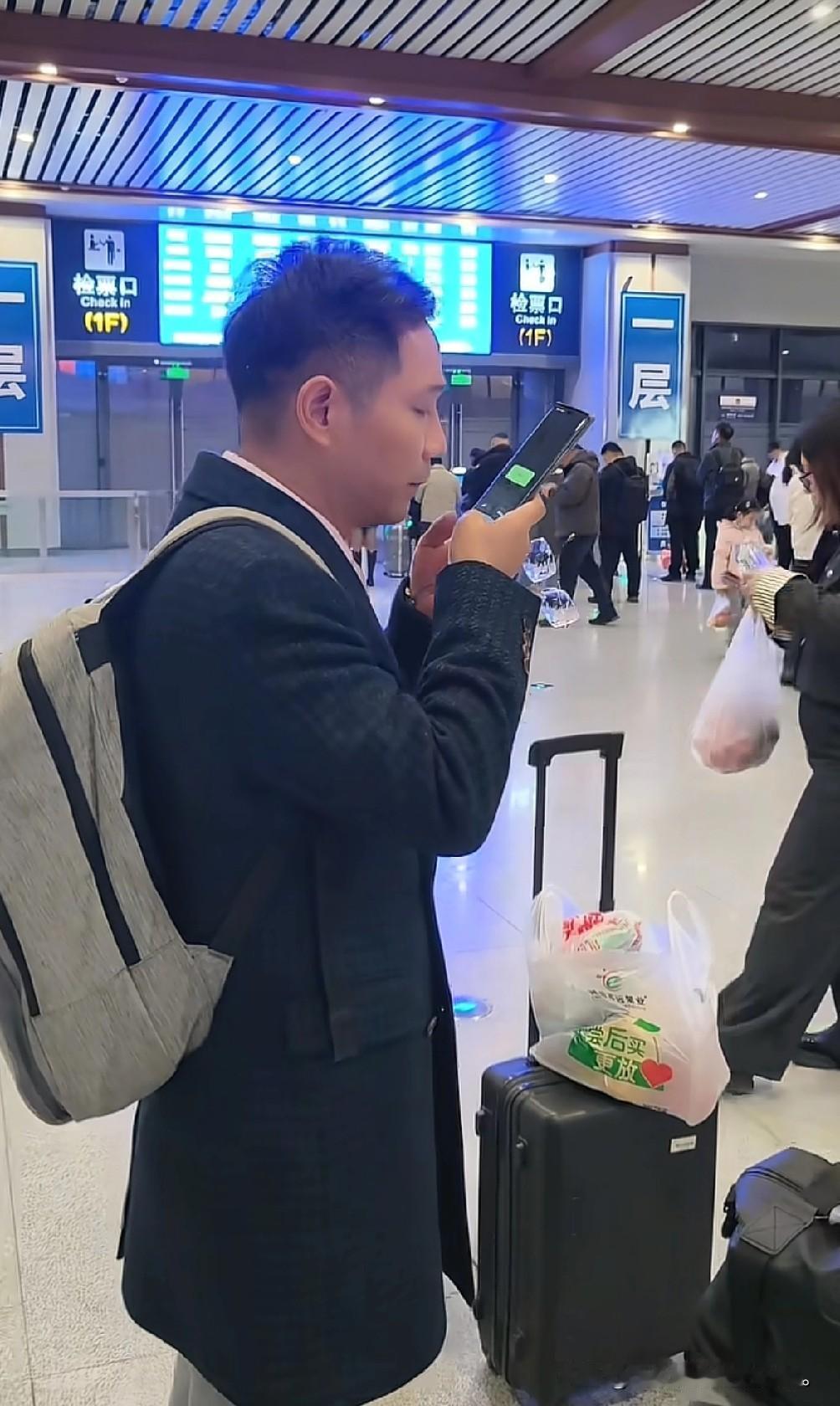 山西长治“一条狗引发的血案”，结束了庭审，结果没有公布，从李圣律师的态度上来看，