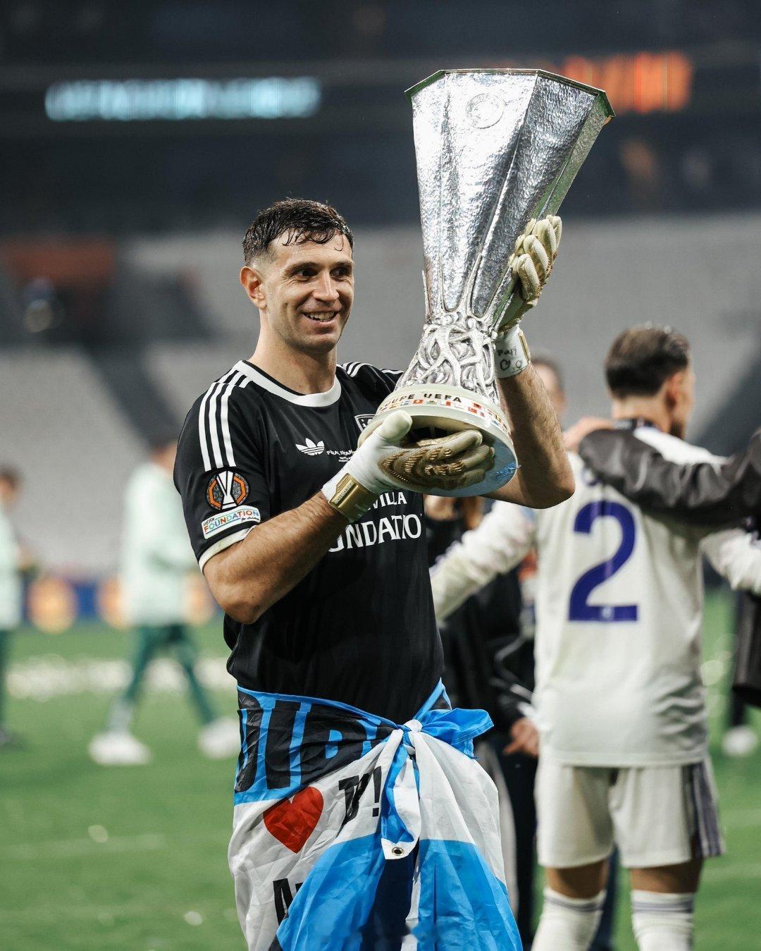 🤯🇦🇷迪布·马丁内斯：决赛赢家！🏆 足总杯（2020）🏆 社区盾 (2
