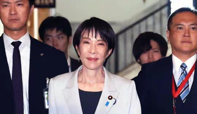 高市早苗自以为中方还会大事化，小事化了。不曾想日本议员团落地中国，与中方密谈两小