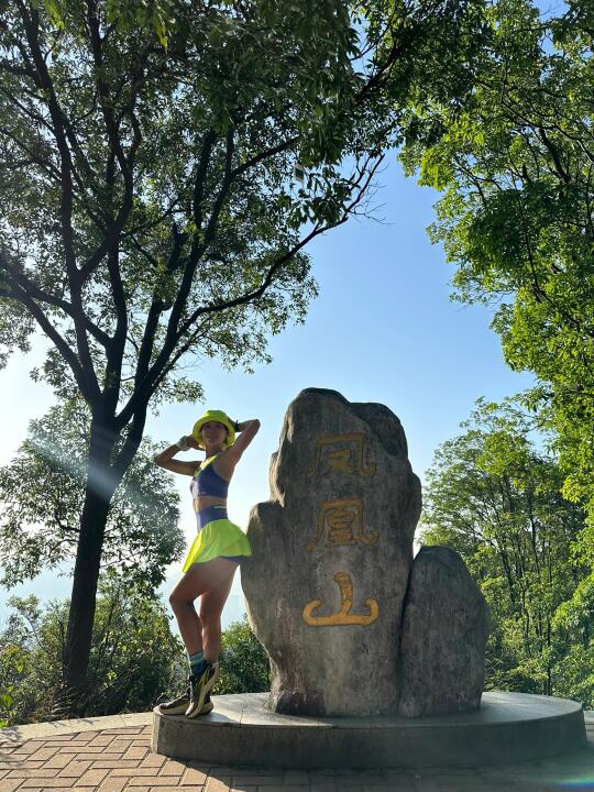 这座山真的值🉐拉练