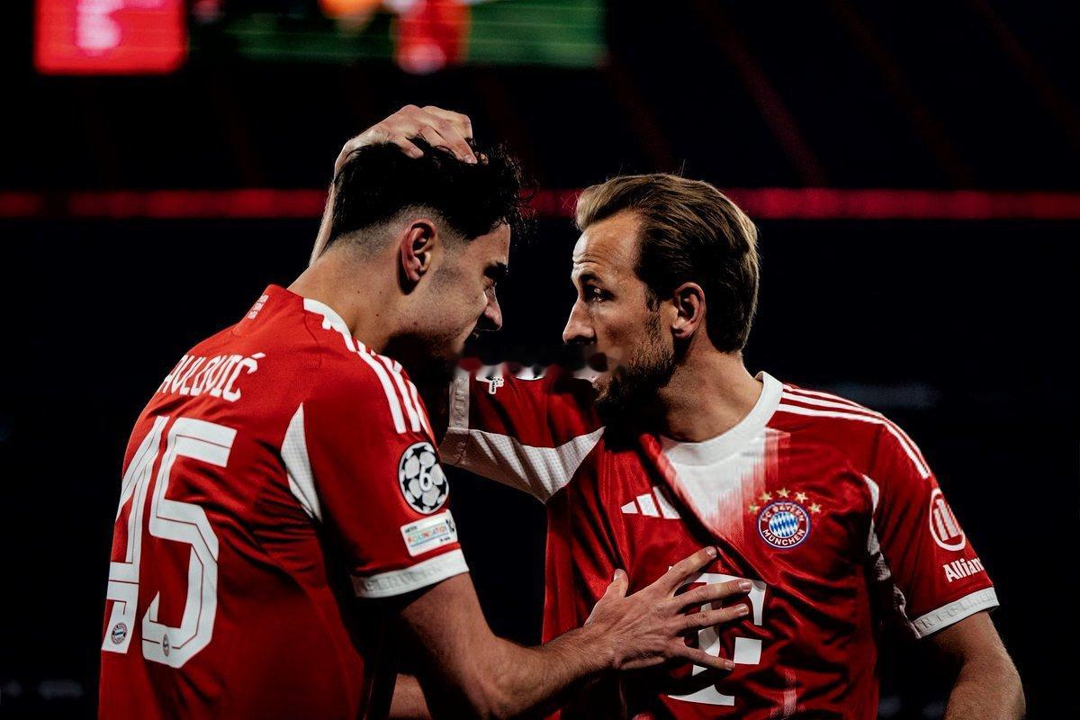 拜仁vs皇马Aleksandar Pavlovic & Harry Kane 