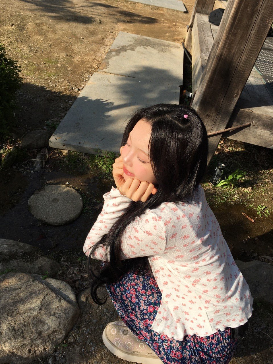 住在乡下的表妹去了一趟日本后突然变身霓虹妹的故事