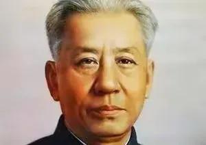 刘少奇，为国家富强和人民幸福，做了生前事，为后来的改革开放，留下了许多可借鉴、可