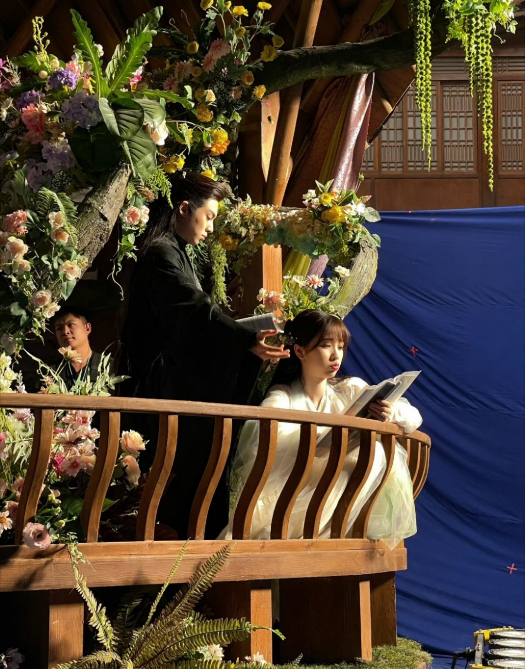 王一栩晒苍兰诀库存怀念那年的苍兰诀[泪][泪][泪]最好的小兰花，最好的苍兰夫妇