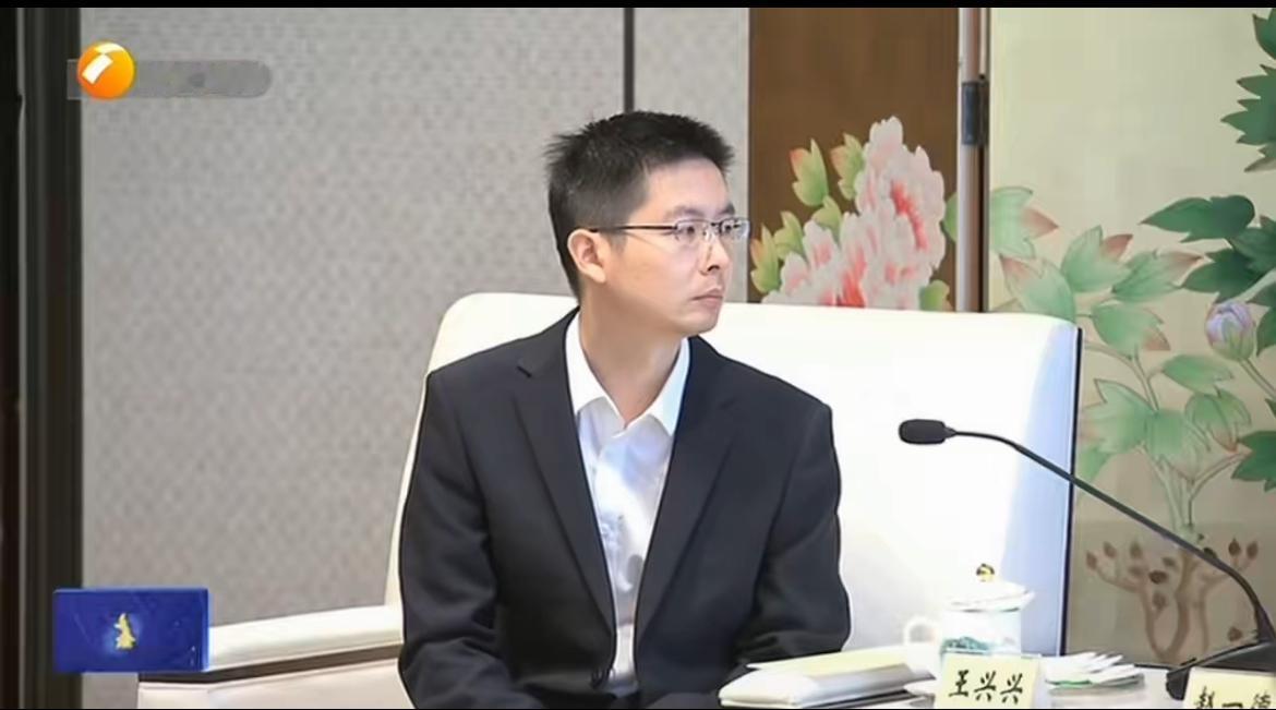 7月22日，宇树科技董事长兼首席执行官王兴兴在西安。

据了解，当天，王兴兴还参