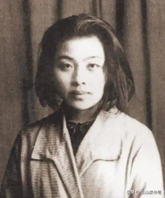 周扬晚年向许多人道了歉，但唯独对丁玲，始终不肯松口。

他的逻辑是：丁玲的历史问