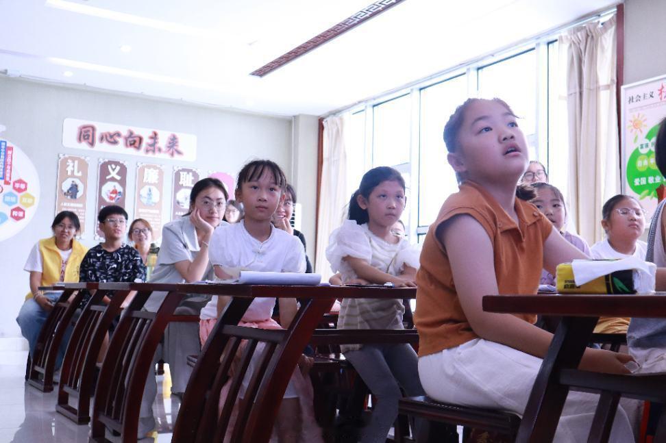 【以美润稚心，以艺启童真】曲阜师范大学三下乡暑期社会实践盛夏赋能成长，美育滋养童