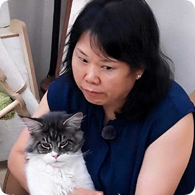 《我家那闺女》的窒息式关爱：张家齐被母亲否定，柳岩被各种催婚