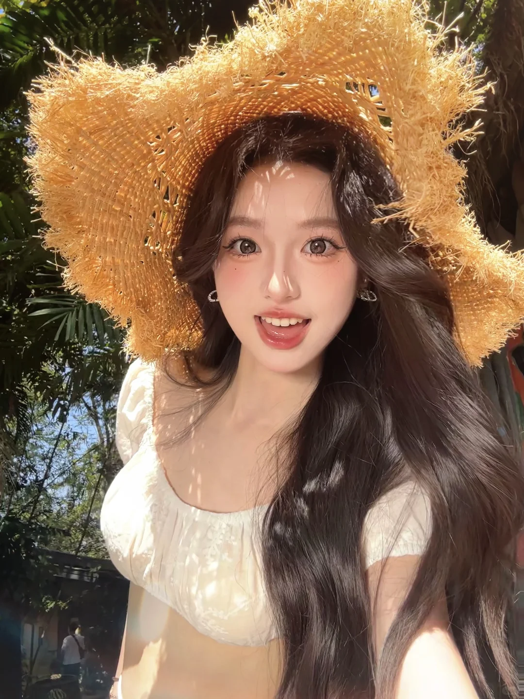 🔅 阳光藏在草帽里•ᴗ⁃͈ ✧