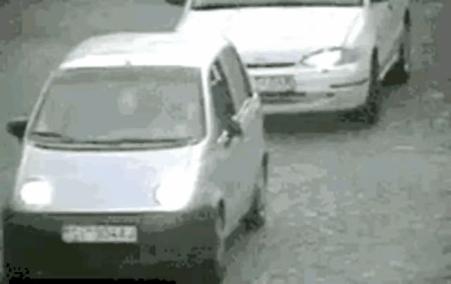 当碰瓷遇上狠角色碰瓷😂