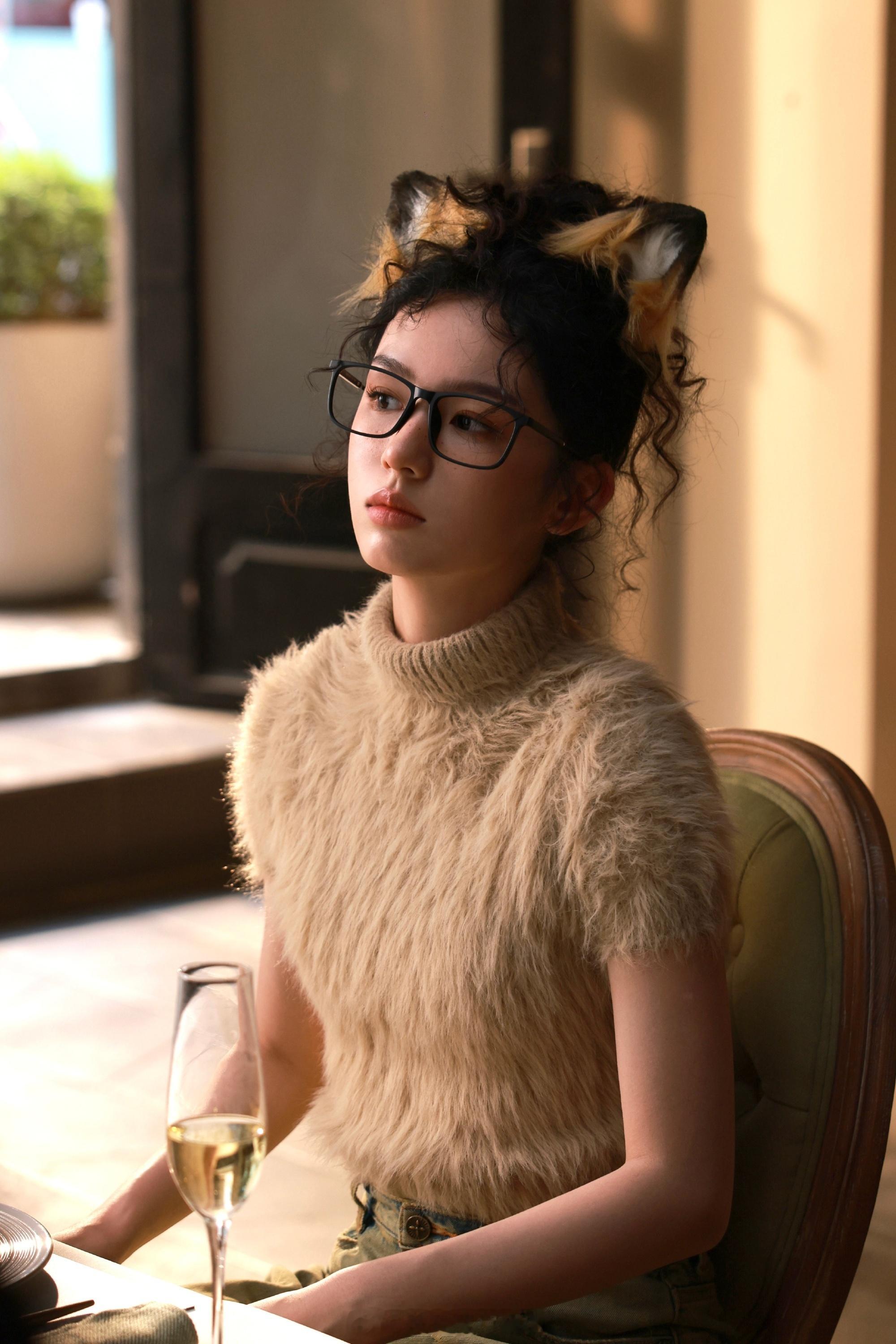周也温柔的猫咪妆 ​​​